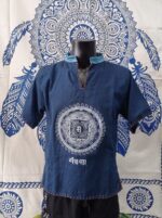 Camisa Mao azul de algodón Nepal con mandala tibetano en blockprint y pespuntes a mano.